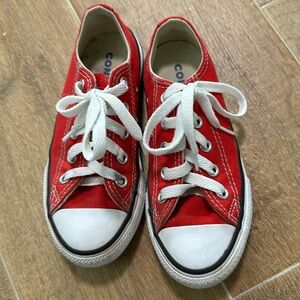Kids converse size 11